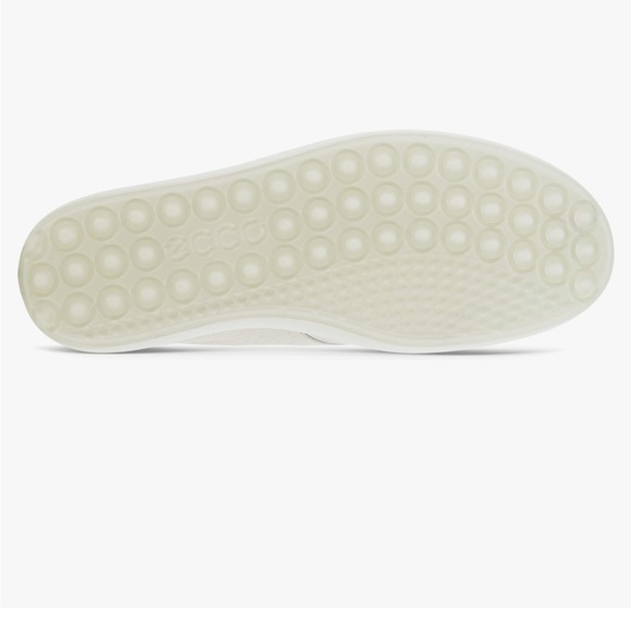 ECCO Women's Soft Casual Slip on Sneaker - Picture 5 of 10